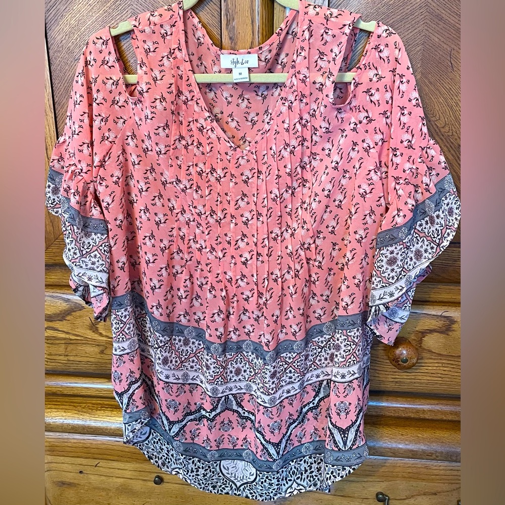 Flowy Top - Picture 7 of 7